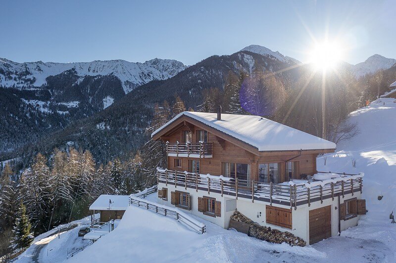 Chalet Skyfall in summer